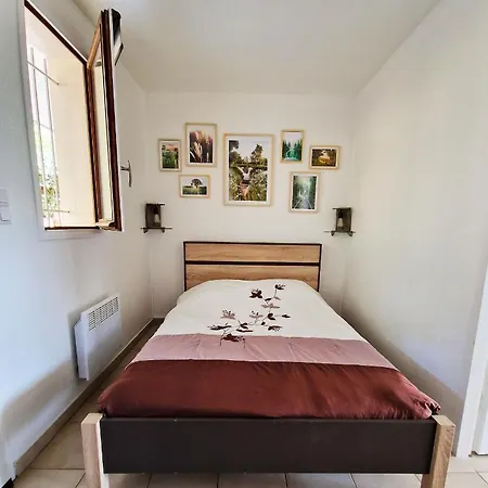 Les Mimosas Апартаменты