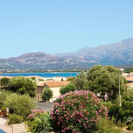 Les Mimosas アパート *